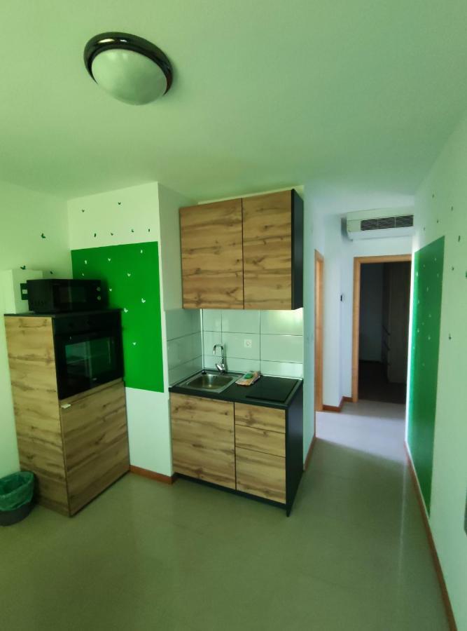 קרס Apartments Pongrac מראה חיצוני תמונה